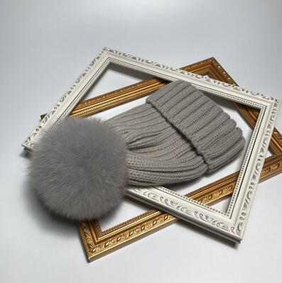 Ribbed knit hat - Naturenspires
