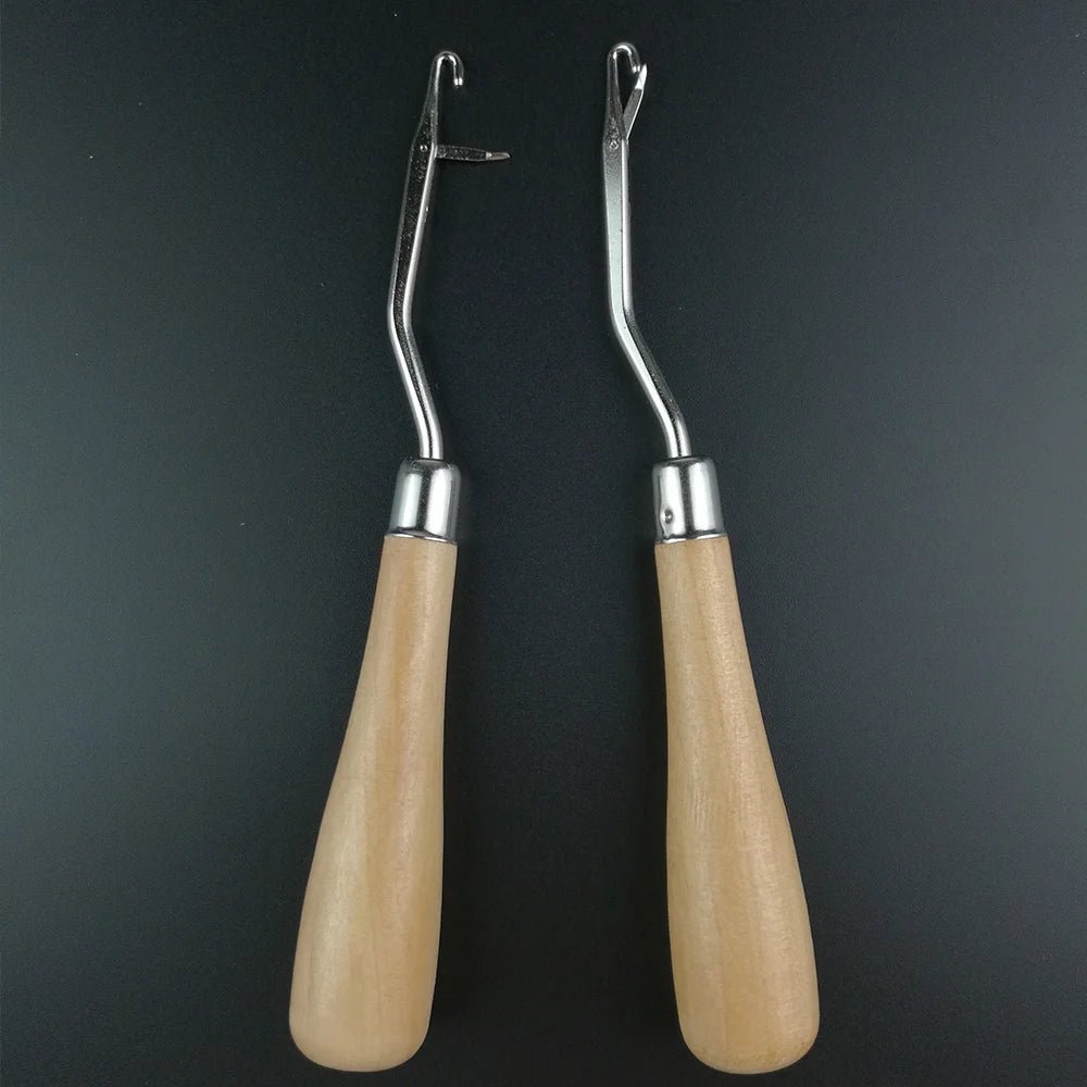 1pc Wood Handle Latch Crochet Hook - Naturenspires