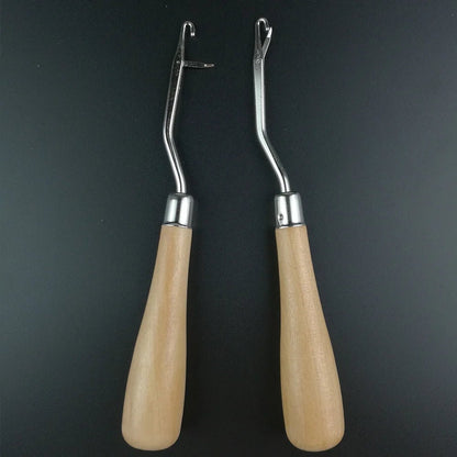 1pc Wood Handle Latch Crochet Hook - Naturenspires