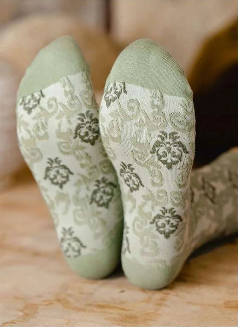 Flower Embossed Socks