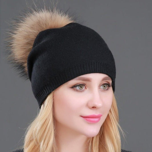 Beanie Hat with Fur Pom Pom - Naturenspires