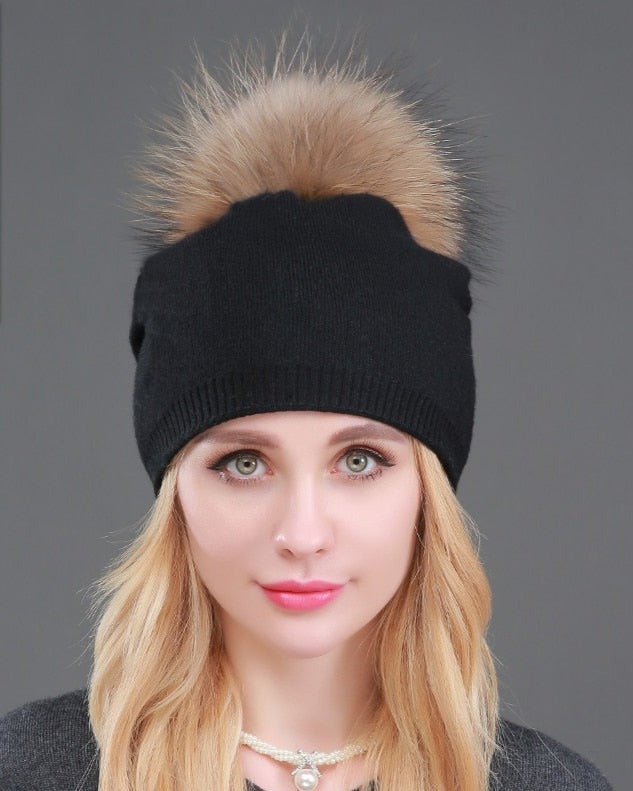 Beanie Hat with Fur Pom Pom - Naturenspires