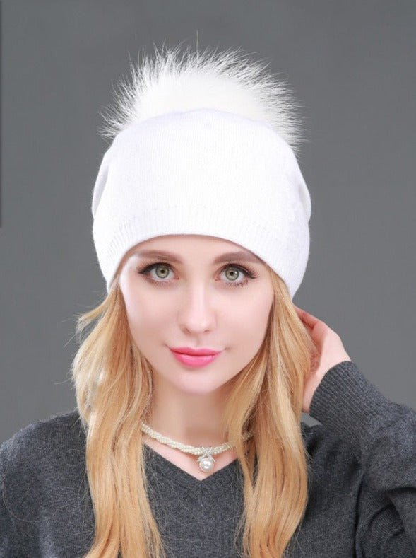 Beanie Hat with Fur Pom Pom - Naturenspires