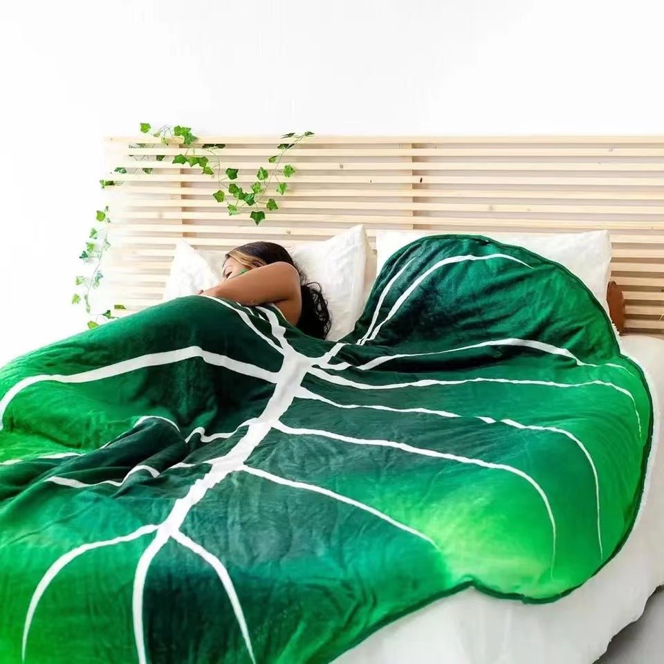 Giant Leaf Throw - Naturenspires