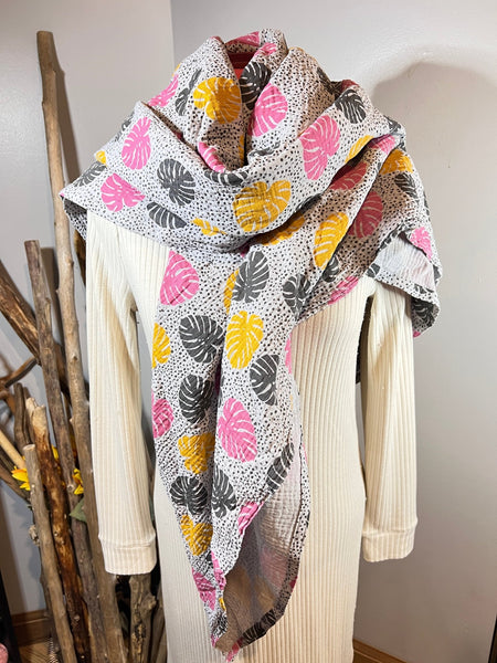 Monstera Leaf Cozy Blanket Scarf